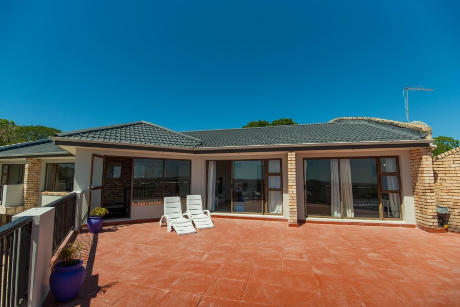 6 Bedroom Property for Sale in Walmer Heights Eastern Cape